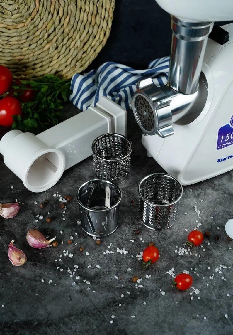 мясорубка чудесница эмш 1500-24р, купить в Красноярске мясорубка чудесница эмш 1500-24р,  купить в Красноярске дешево мясорубка чудесница эмш 1500-24р, купить в Красноярске минимальной цене мясорубка чудесница эмш 1500-24р